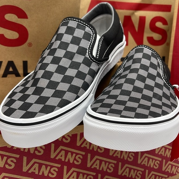 Vans Women’s Classic Slip-On Black/Pewter Checkerboard 
VN000EYEBPJ
Sneakers - Picture 6 of 16